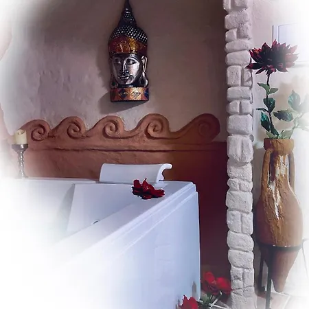 Casas Cueva El Castano